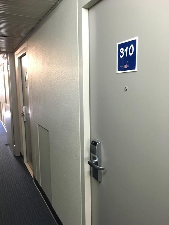 Ibis Budget - Enfield Сидней Экстерьер фото