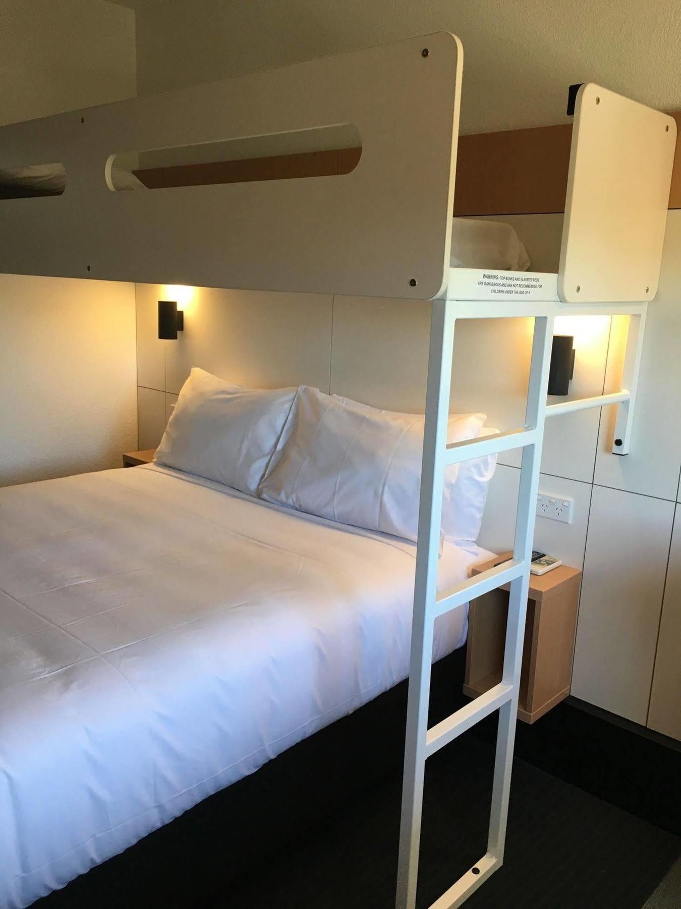 Ibis Budget - Enfield Сидней Экстерьер фото