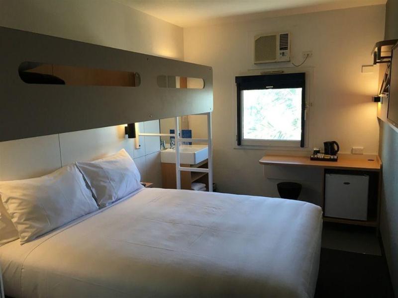 Ibis Budget - Enfield Сидней Экстерьер фото